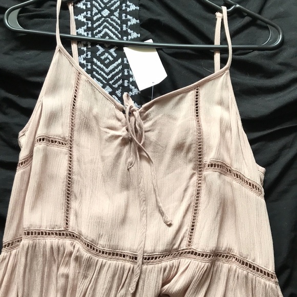 Pale pink mini dress from H&M - Picture 2 of 2